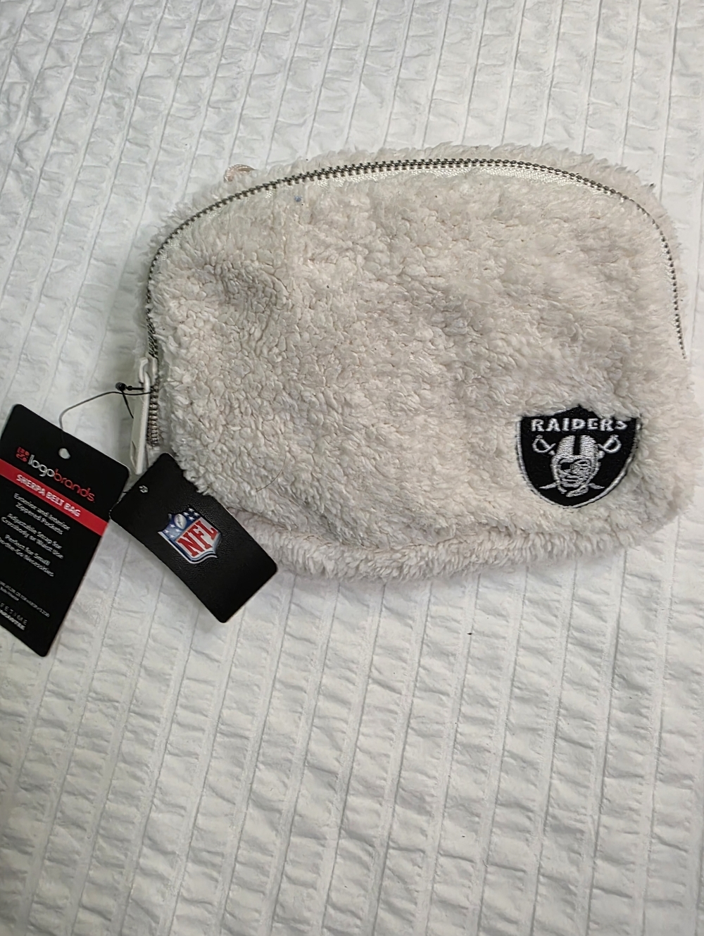 Las Vegas Raiders Sherpa Belt Bag